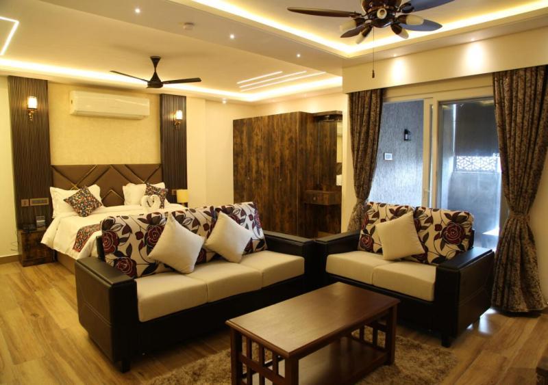 Dakshin Suites Srikakulam Exterior foto